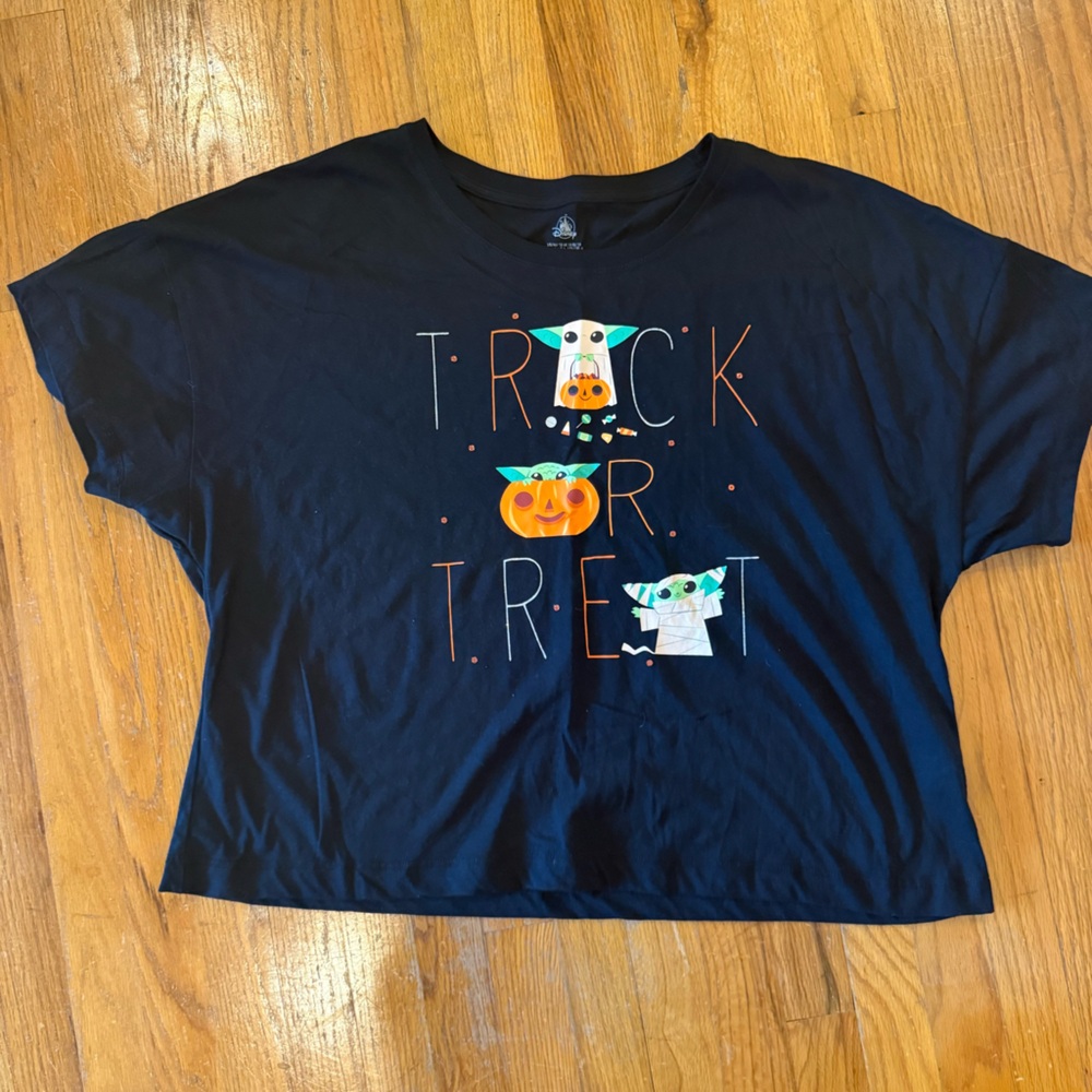 Womens 1x Star Wars Grogu Baby Yoda Black Halloween Graphic Tee - Trick or Treat